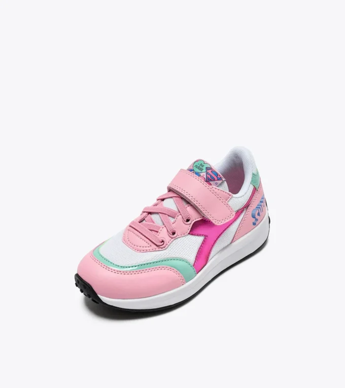 Race Ps Supergirl Adidași sport – Fete – 4-8 ani Race Ps Supergirl Adidași sport – Fete – 4-8 ani