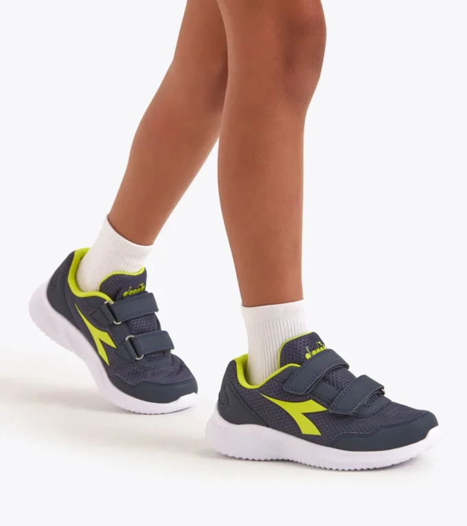 Robin 3 Jr V Pantofi de alergare pentru copii cu velcro – Unisex Robin 3 Jr V Pantofi de alergare pentru copii cu velcro – Unisex