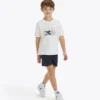 Setul Jb. Set Ss Riddle Set sport – Tricou și pantaloni scurți – Băieți Setul Jb. Set Ss Riddle Set sport – Tricou și pantaloni scurți – Băieți
