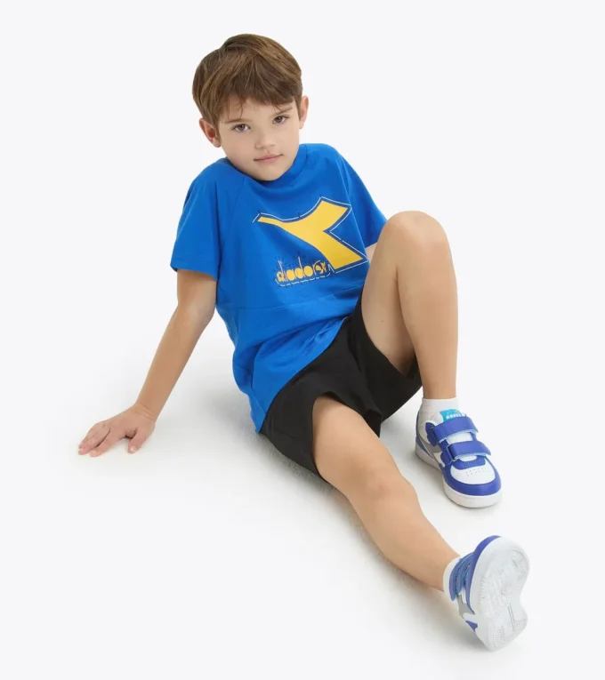 Setul Jb. Set Ss Riddle Set sport – Tricou și pantaloni scurți – Băieți Setul Jb. Set Ss Riddle Set sport – Tricou și pantaloni scurți – Băieți