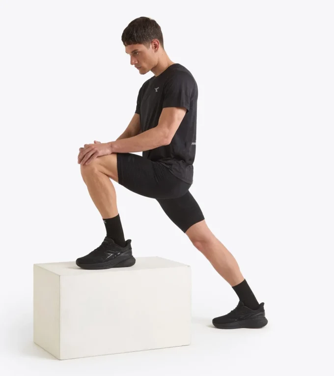 Stratouno Half-Tight Pantaloni scurți tehnici pentru controlul temperaturii – Alergare Stratouno Half-Tight Pantaloni scurți tehnici pentru controlul temperaturii – Alergare