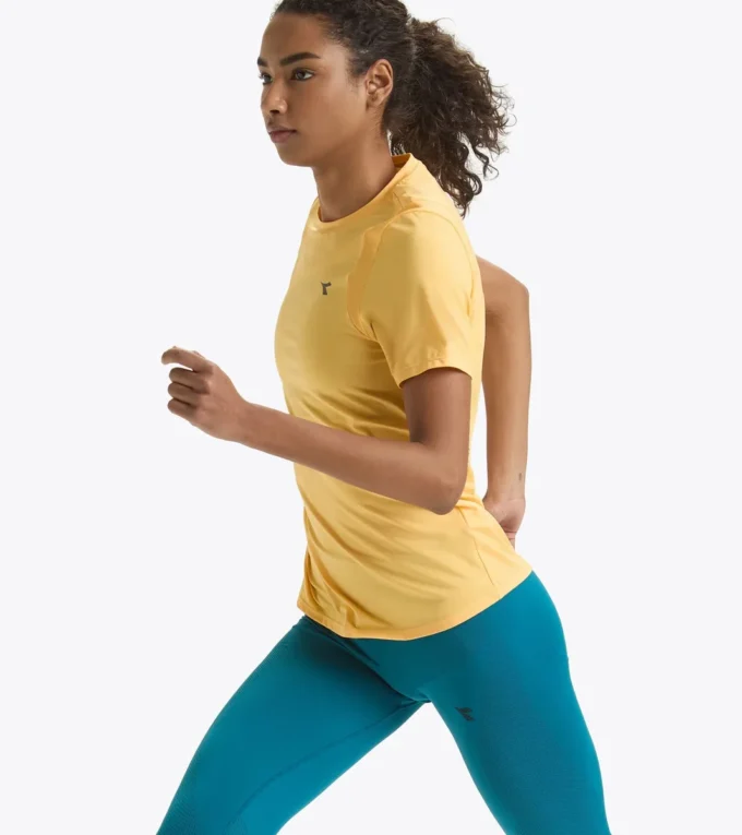 Tricou L. Ss Tech Run Crew Tricou de alergare Tricou L. Ss Tech Run Crew Tricou de alergare