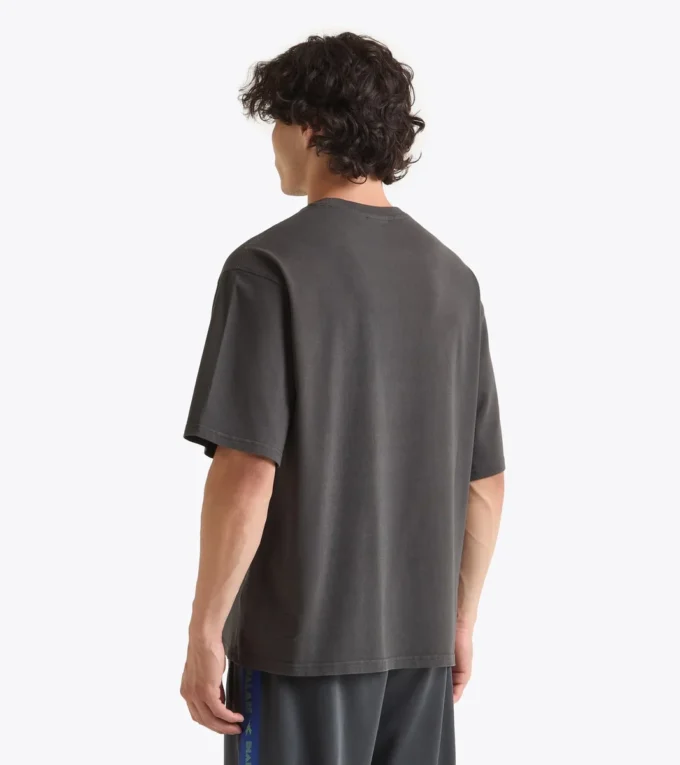 Tricou Ss Legacy I Tricou Legacy cu imprimeu din arhiva OG – Fabricat în Italia Tricou Ss Legacy I Tricou Legacy cu imprimeu din arhiva OG – Fabricat în Italia