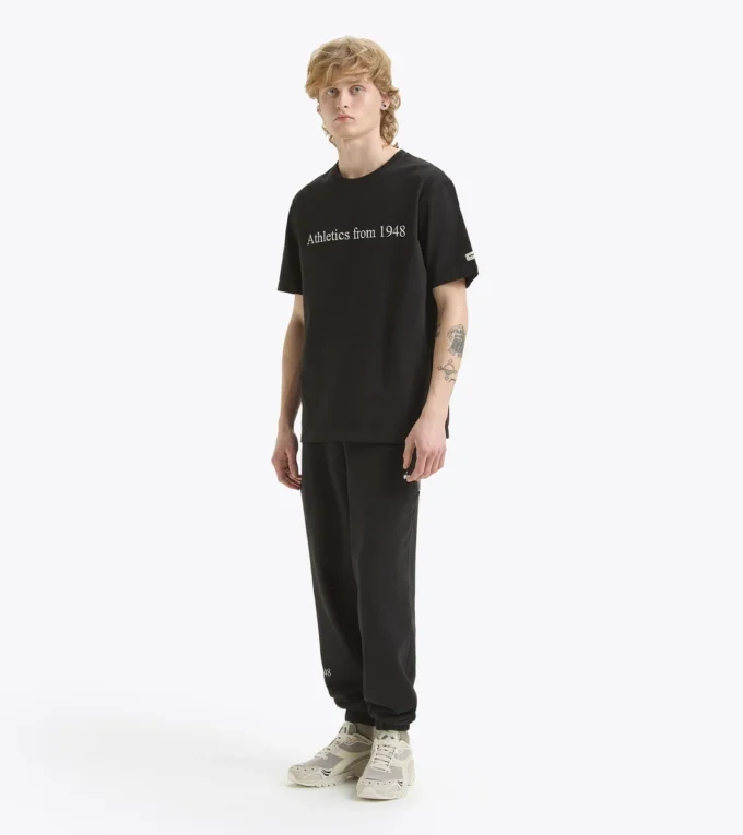 Tricou Ss Legacy Tricou din bumbac reciclat 50% – Fabricat în Italia – Unisex Tricou Ss Legacy Tricou din bumbac reciclat 50% – Fabricat în Italia – Unisex