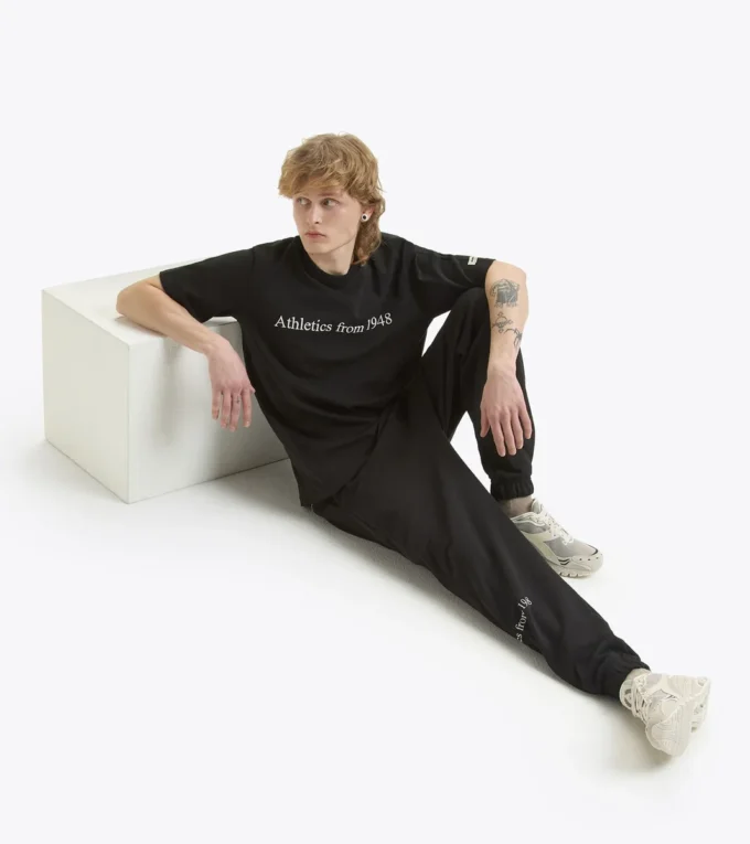 Tricou Ss Legacy Tricou din bumbac reciclat 50% – Fabricat în Italia – Unisex Tricou Ss Legacy Tricou din bumbac reciclat 50% – Fabricat în Italia – Unisex
