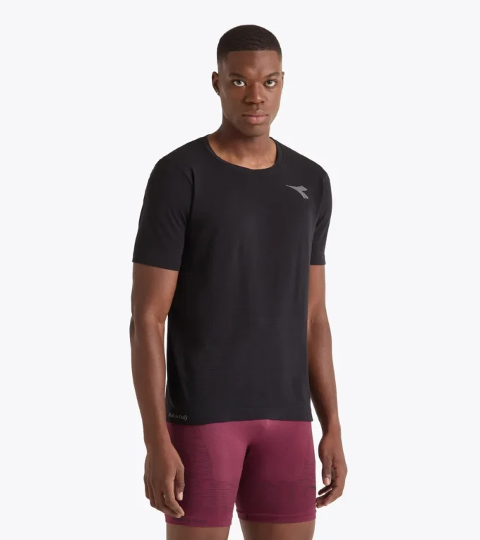 Tricou Ss Stratouno Tricou tehnic pentru controlul temperaturii – Alergare Tricou Ss Stratouno Tricou tehnic pentru controlul temperaturii – Alergare