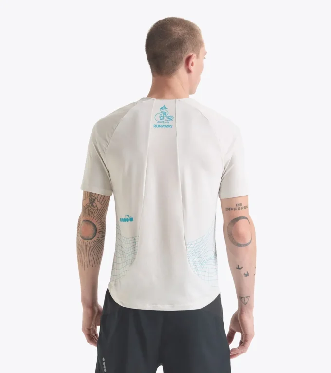 Tricou Super Light Ss Runaway Tricou de alergare Runaway – Țesătură ușoară Tricou Super Light Ss Runaway Tricou de alergare Runaway – Țesătură ușoară