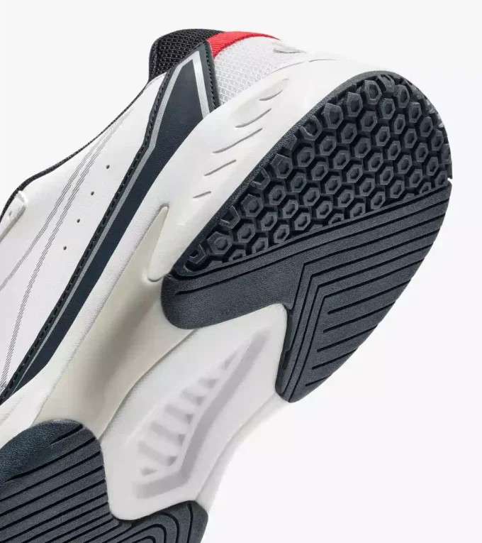 Volee 7 Pantofi de tenis pentru terenuri dure sau de zgură – Nivel începător